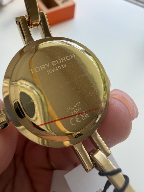 Tory Burch Womens The Reva Gold Bangle Watch Set main image 14
